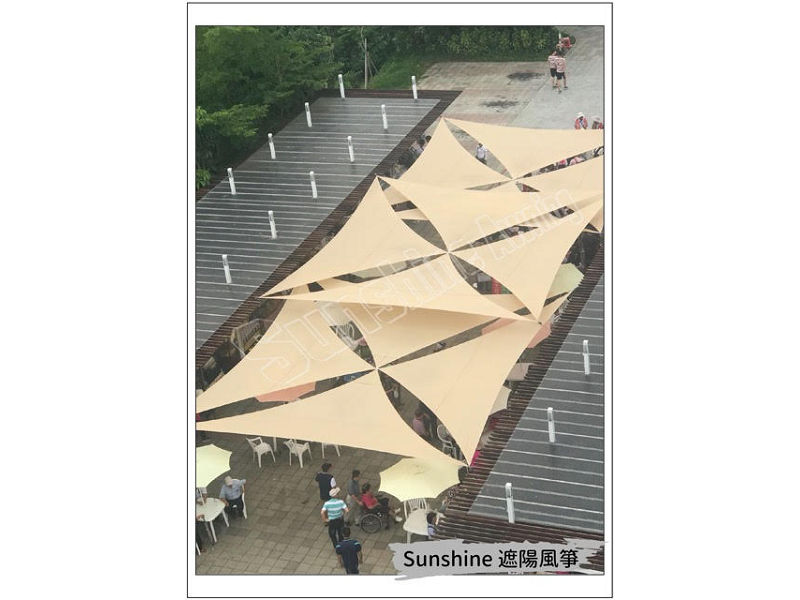 1台灣精品專業帆布-Sunshine Awning，歡迎您來鑑賞高品質帆布遮雨棚為生活質感提升的魅力。